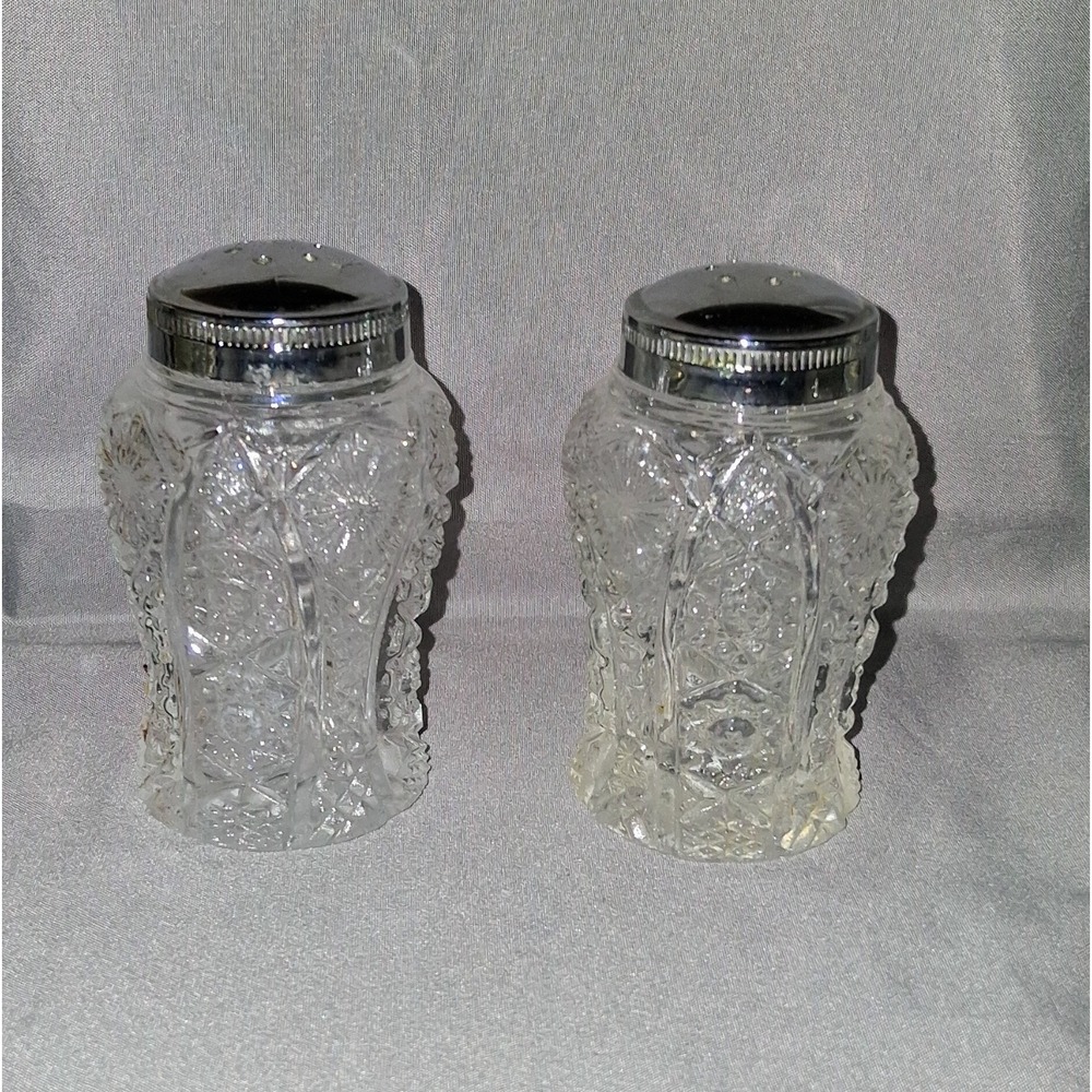 VTG Lenox Imperial Glass Salt/Pepper Shaker Button‎ & Daisy USA Never Used